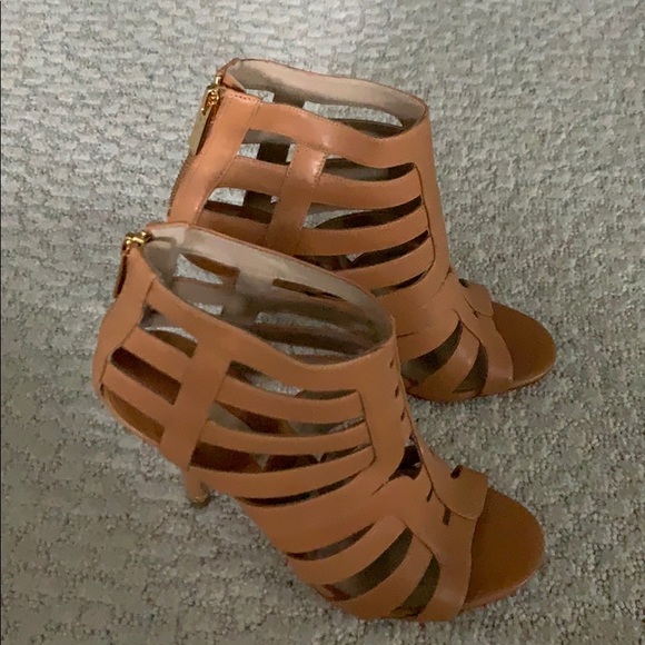 Michael Kors peep toe cage shoes - Picture 3 of 4